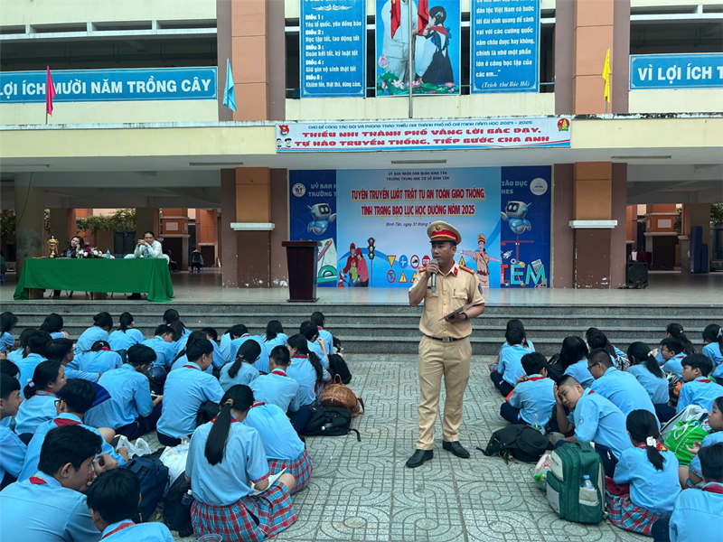 Tuyên truyền luật an toàn giao thông đường bộ năm 2025