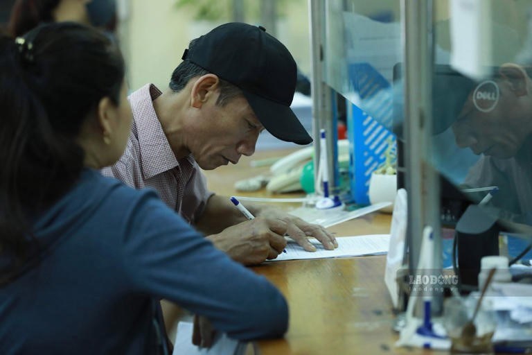 Đối tượng được hưởng lương hưu 45% khi nghỉ hưu trước tuổi từ năm 2025