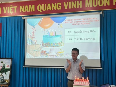 KỂ CHUYỆN BÁC HỒ THÁNG 6 - Câu chuyện:  BÁC HỒ VÀ CÁC CÁN BỘ HẢI QUÂN 