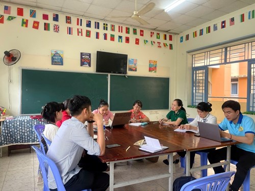 Sinh hoạt chuyên môn tổ tiếng anh
lần 2 – tháng 8/2025