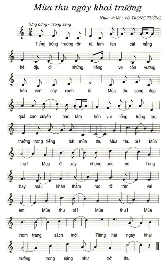 Thơ, nhạc rộn rã cùng tiếng trống khai trường