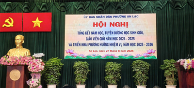 Hội nghị tổng kết năm học 2024 – 2025, tuyên dương học sinh giỏi, giáo viên dạy giỏi và triển khai phương hướng nhiệm vụ năm học 2025 – 2026