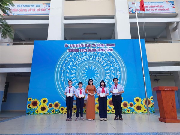 Hoạt động ngày làm việc tốt   bầu ơi thương lấy bí cùng 