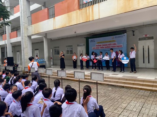 Chuyên đề: Phòng tránh bắt cóc, lừa đảo trên không gian mạng