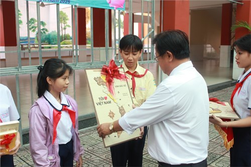 Liên Đội trường THCS Đặng Trần Côn tổng kết phong trào thi đua tuần 09 và phong trào thi đua trong tháng 10 học kỳ I