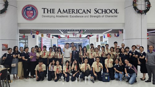 Chạm cánh ước mơ - Hành trình đáng nhớ đến The American School