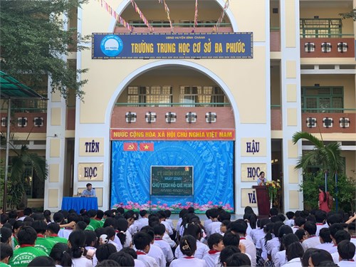 Sáng ngày 19/5/2025 liên đội tổ chức sinh hoạt kỷ niệm 135 năm Ngày sinh của Chủ tịch Hồ Chí Minh