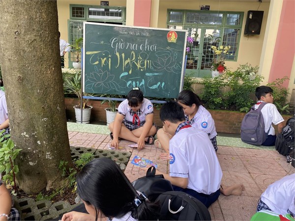 Hoạt động trải nghiệm – sáng tạo giờ ra chơi