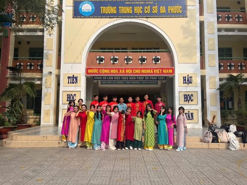 Liên hoan vũ điệu sắc màu 2015 huyện Bình Chánh