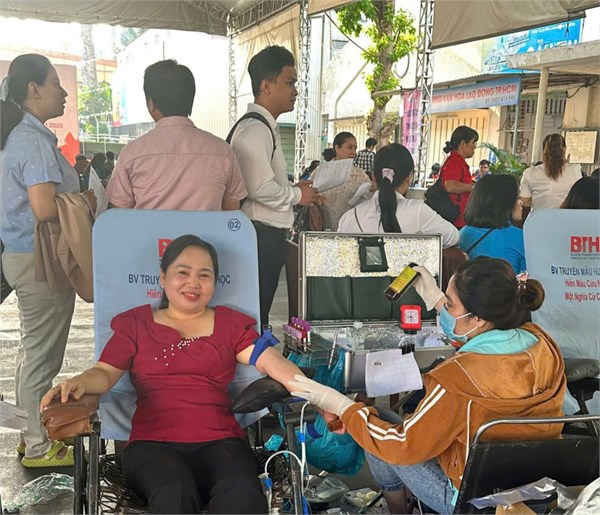 Hiến máu tình nguyện năm 2025 “Giọt máu nghĩa tình”