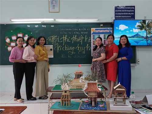 Hội thi làm đồ dùng dạy học năm học 2024-2025 của trường THCS Đông Thạnh