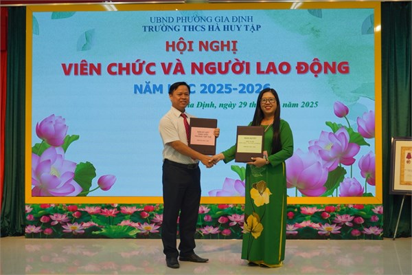 Hội nghị Viên chức, người lao động năm học 2025 - 2026