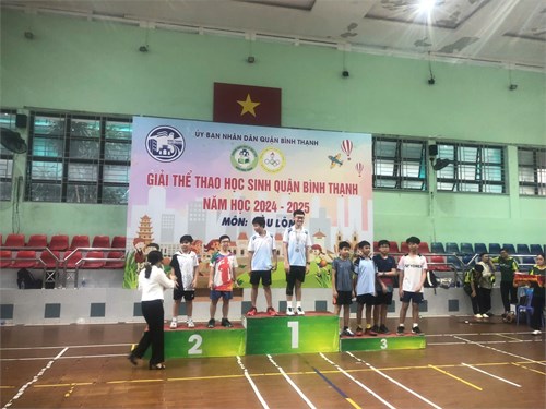 Trường THCS Hà Huy Tập tham gia giải thể thao học sinh cấp Quận năm học 2024-2025