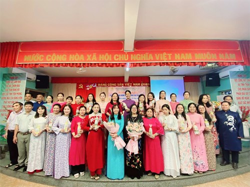 Công đoàn Trường THCS Hà Huy Tập tổ chức họp mặt kỷ niệm 1985 năm Khởi nghĩa Hai Bà Trưng và 115 năm Ngày Quốc tế Phụ nữ 8/3