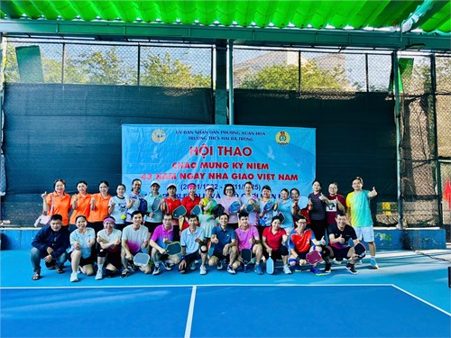 Hội thao chào mừng kỷ niệm 43 năm ngày Nhà Giáo Việt Nam 20/11 - Môn PICKLEBALL