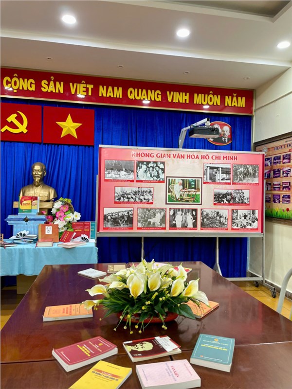 Không gian văn hóa hồ chí minh trường thcs hai bà trưng