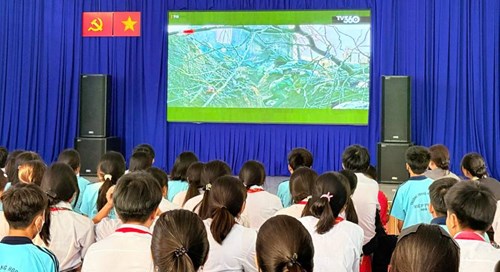  Mưa Đỏ : Sống lại những giây phút hào hùng tại Thành cổ Quảng Trị