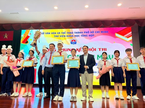 Hành Trình Lội Ngược Dòng - Tự Hào Hoàng Văn Thụ