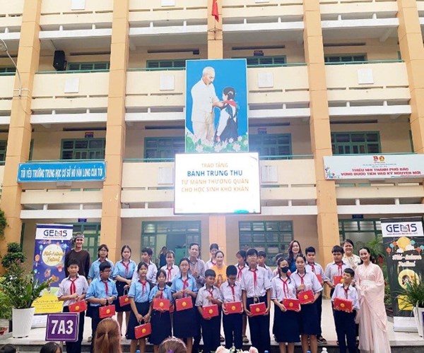 Đêm Hội Trăng Rằm