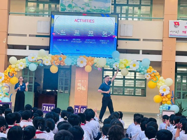 Chuyên đề “ English Day”