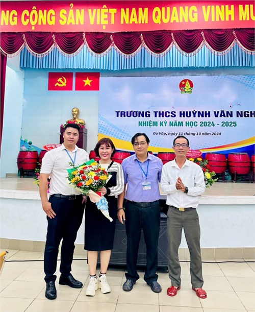 Sinh hoạt Câu lạc bộ Công đoàn tháng 10/2024