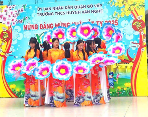 Chương trình sinh hoạt chào cờ - Sinh hoạt kỷ niệm  95 năm ngày thành lập Đảng 