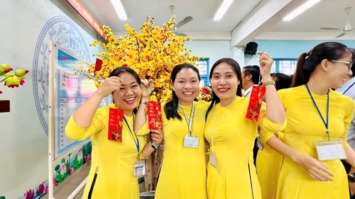 Sinh hoạt Câu lạc bộ Công đoàn tháng 02/2025