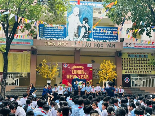 Chuyên đề sáng thứ Hai ngày 06/01/2025: “HAPPY LUNAR NEW YEAR” do Trung tâm Anh ngữ Gelatin thực hiện.