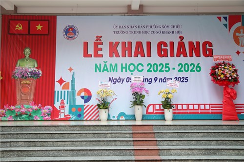 Trường trung học cơ sở khánh hội - phường xóm chiếu tổ chức khai giảng năm học 2025 - 2026