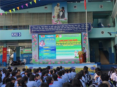 Sinh hoạt chủ điểm  Theo bước chân những người anh hùng  tháng 10-2025. Anh Nguyễn Văn Trỗi - Có cái chết hóa thành bất tử