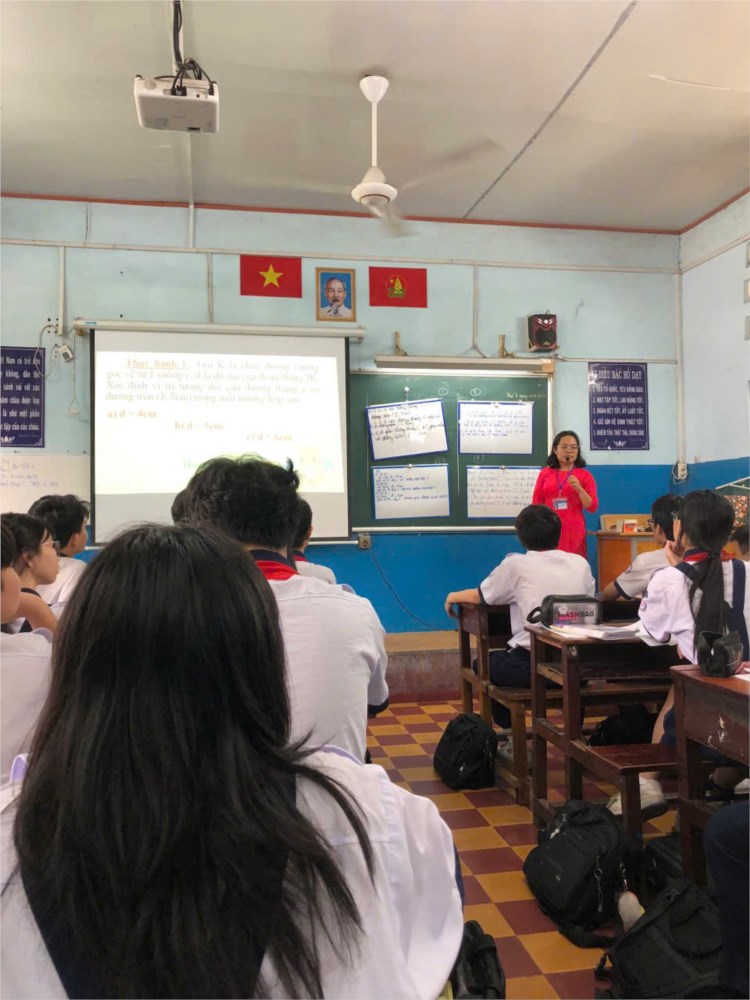 Hoạt động tiết dạy tốt của tổ Toán - Tin chào mừng ngày Nhà giáo Việt Nam 20/11