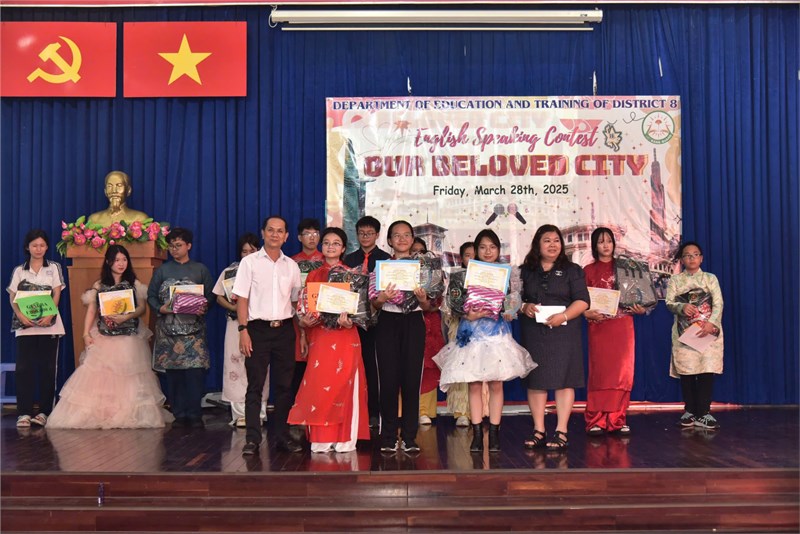 Hội thi Hùng biện Tiếng Anh  Our Beloved City 