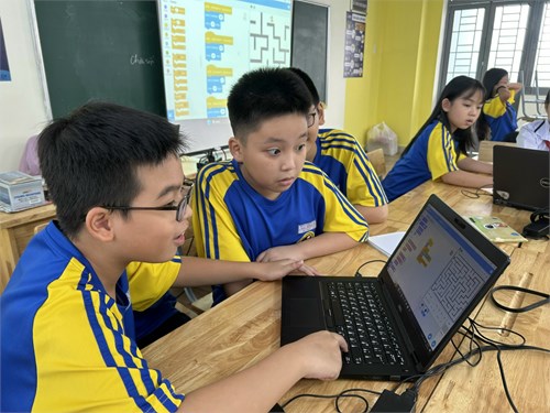 💡Học Sinh Khối 6 & 7 Khám Phá Môn Học STEM – Từ Lập Trình Sáng Tạo Đến Trí Tuệ Nhân Tạo! 💻