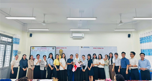 Công đoàn Trường THCS Mạc Đĩnh Chi 📢 Thông báo kết nạp đoàn viên mới 💙