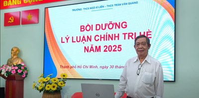 Buổi Học Chính Trị Đầu Tiên Sau Ngày Sáp Nhập