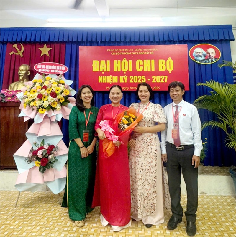 Đại hội Chi bộ trường THCS Ngô Tất Tố nhiệm kỳ 2025-2027