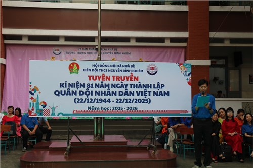 Sinh hoạt dưới cờ tuần 15 Năm học 2025 - 2026