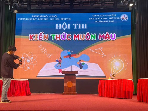 Hội thi kiến thức muôn màu