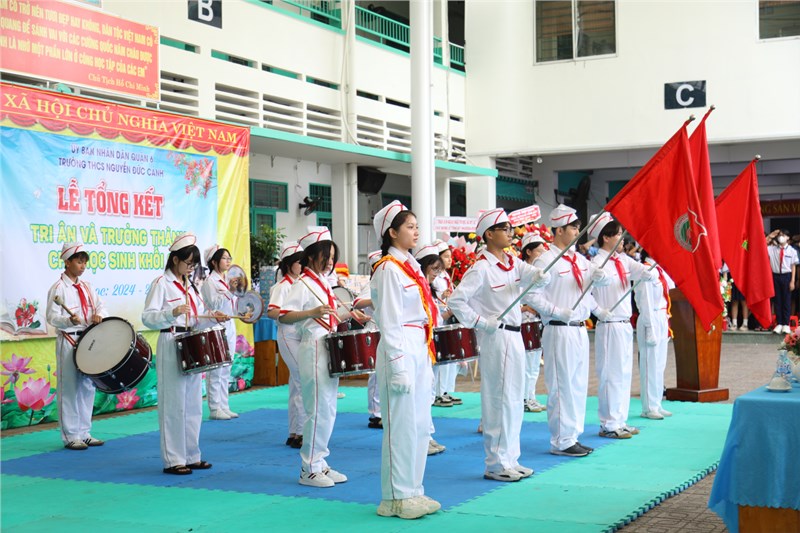 Lễ tổng kết tri ân và trưởng thành cho học sinh lớp 9 năm học 2024 - 2025