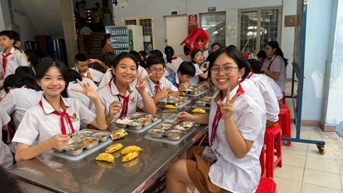 Thực đơn tuần 16 - HK2 (12/05/2025 - 16/05/2025)