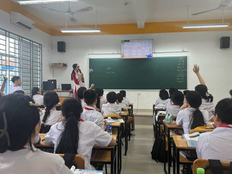 Quyết định ban hành Quy chế hoạt động chuyên môn