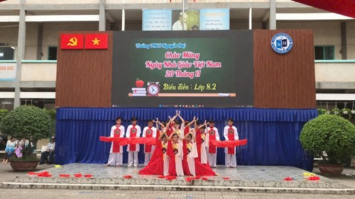 Hội thi văn nghệ chào mừng ngày 20/11/2025