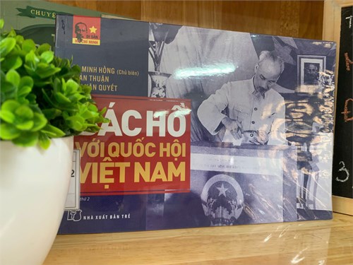 Bác Hồ với Quốc hội Việt Nam