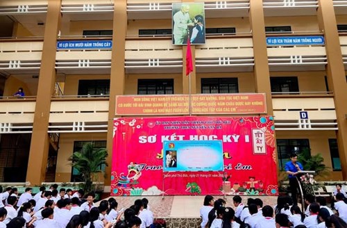 Kỷ niệm 95 năm ngày thành lập Đảng Cộng Sản Việt Nam (03.02.1930 - 03.02.2025)