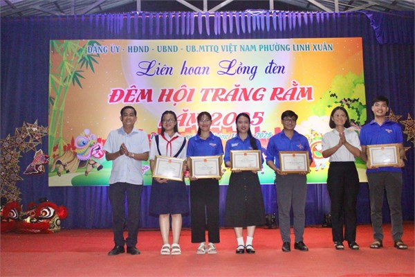 Liên hoan lồng đèn - đêm hội trăng rằm năm 2025