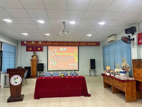 Câu lạc bộ Tiếng Anh, chủ đề  Nguyen Van Luong  s Got Talent 