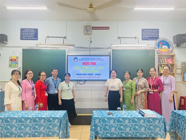 Hội thi Giáo viên dạy giỏi cấp trường Năm học 2025 - 2026