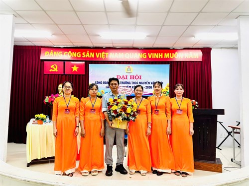 Đại hội Công đoàn trường THCS Nguyễn Văn Trỗi nhiệm kỳ 2025 - 2030