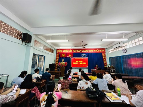 Họp Chi bộ tháng 12/2025