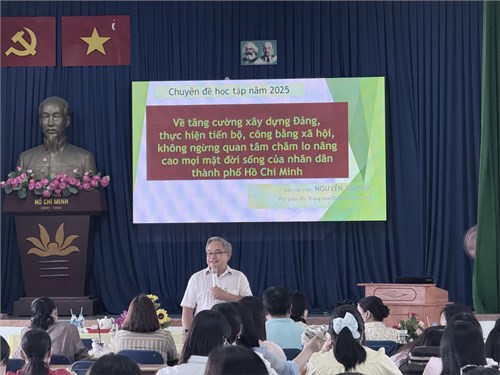 [THCS Phan Bội Châu] Bồi dưỡng chính trị hè năm 2025